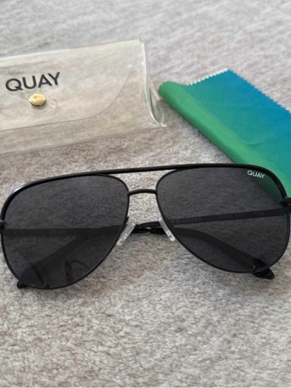 Quay Australia Polorized Highkey Aviator Sunglasses-Black